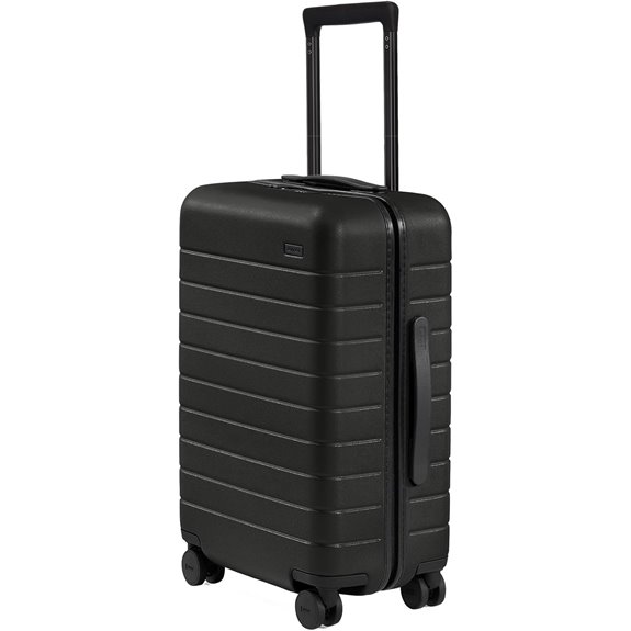 22 inch spinner carry on