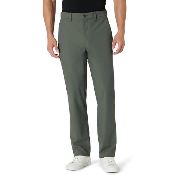 Amazon Essentials Men's Classic-Fit Travel Stretch Pant