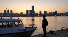 Seoul To Extend Hangang River Bus Operating Hours Into The Night··· Taking Into Account Demand For River Sunsets And Night Views - 경향신문
